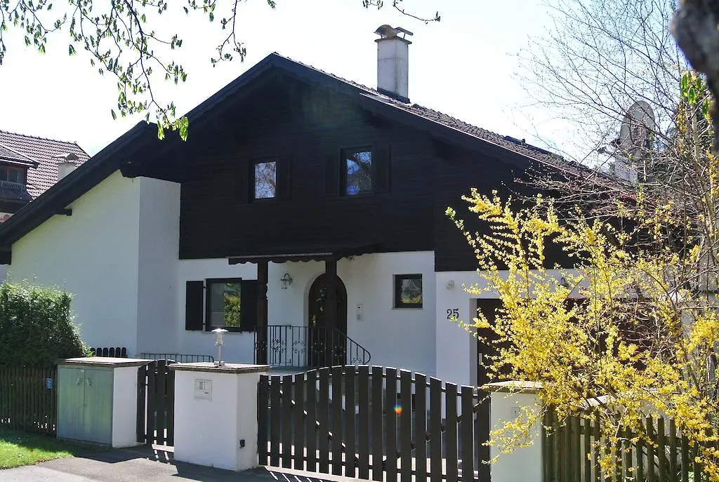 Ferienhaus Berg-Diamant Villa Garmisch-Partenkirchen 0*,  Germany